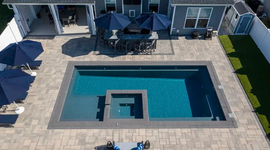 Exquisite-Fiberglass-Pool