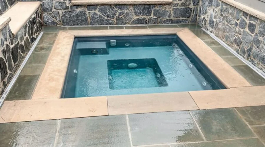 Mystique-Spa-Fiberglass-Pool